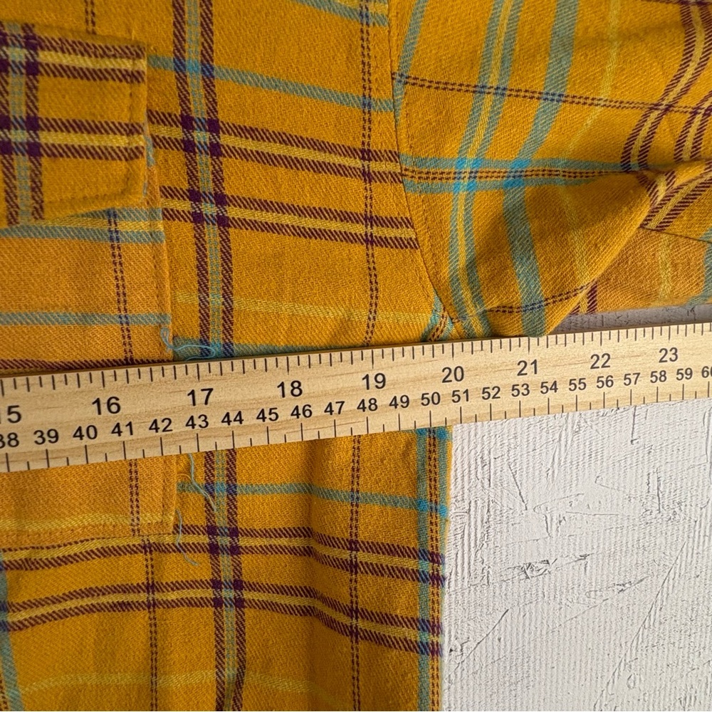 12th Tribe Colorblock Plaid Cropped Button Up Flannel Raw Hem Small - Picture 4 of 7